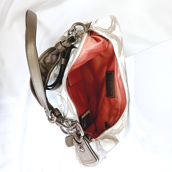 NWOT Coach Kristin Sequin Op Art Hobo Bag Tan Pink Logo L1082-16791 Shoulder - Picture 4 of 16